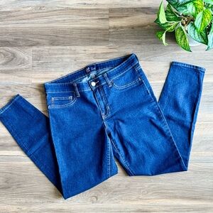 GAP Favorite Jegging Dark Wash Denim – Size 6/28